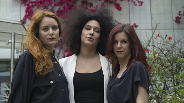 Τι μας λένε η Nalyssa Green, η Sugahspank! και η Lou is για το «A Tribute to Leonard Cohen»